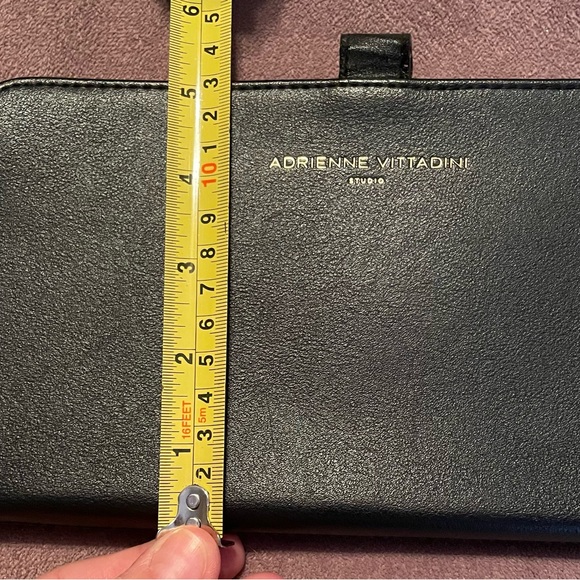 Adrienne Vittadini Black Leather Wristlet large wallet - Picture 12 of 13